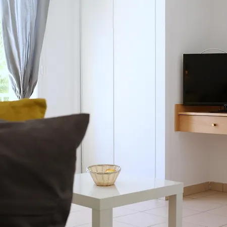 Hotell La Tournerie Menton