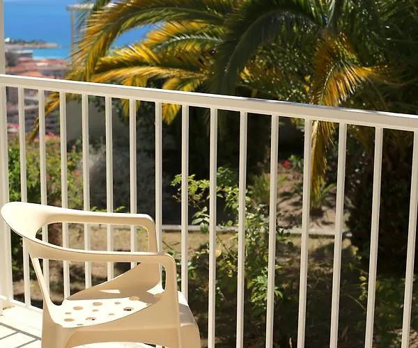La Tournerie 3* Ментона